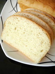 Белият хляб не се препоръчва на хора с наднормено тегло