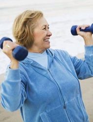 Упражненията със свободни тежести увеличават костната плътност