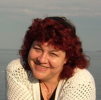 Д-р Наделина  Кръстева