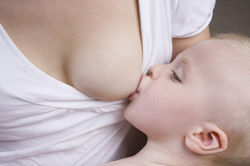 Кърмене на бебе