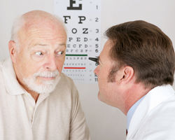 cataracteyeexam